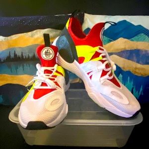 NWT❤️Nike Huarache Edge M13